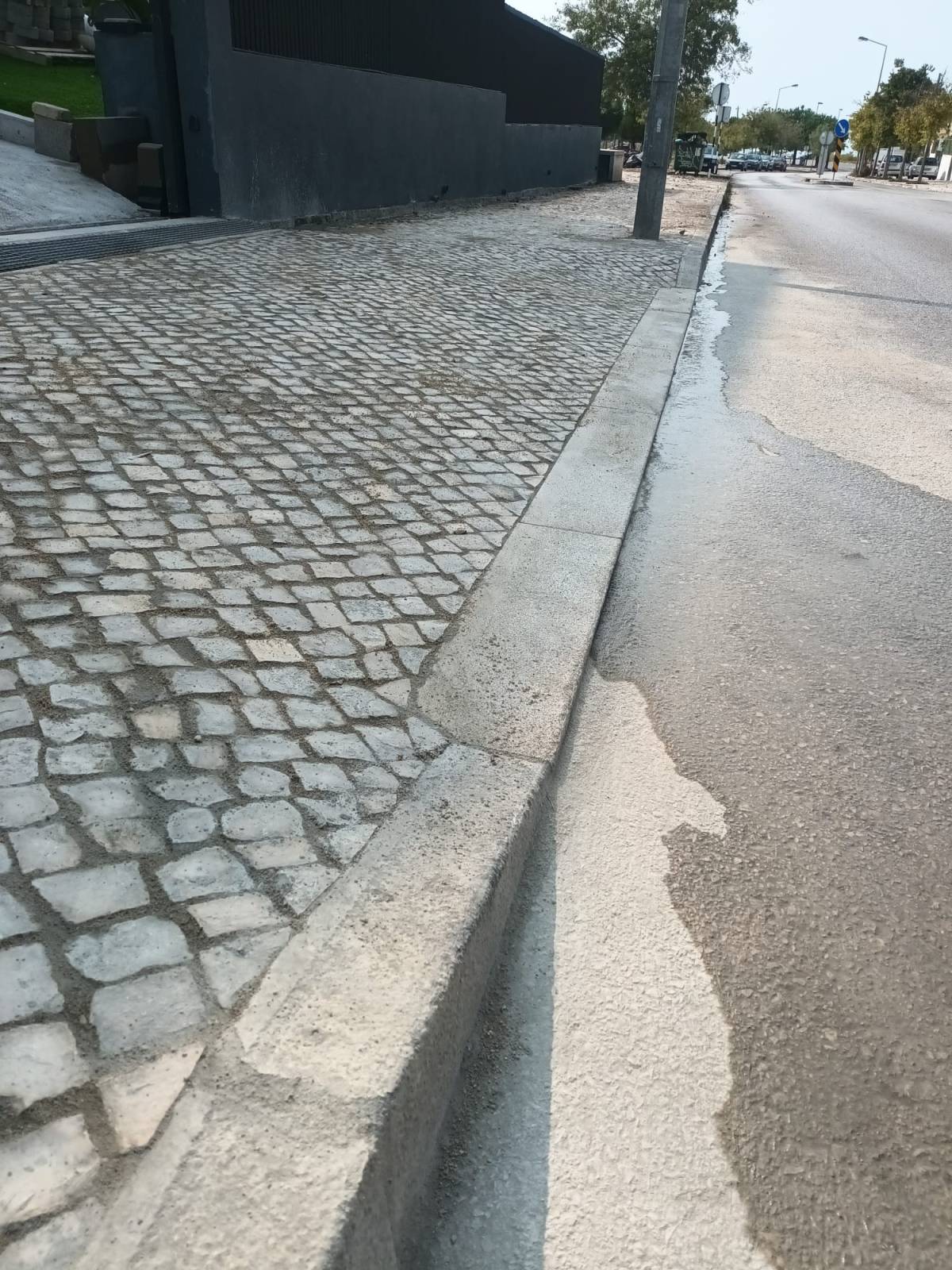Ritmos 23 - Montijo - Instalación de suelos de baldosas o piedras