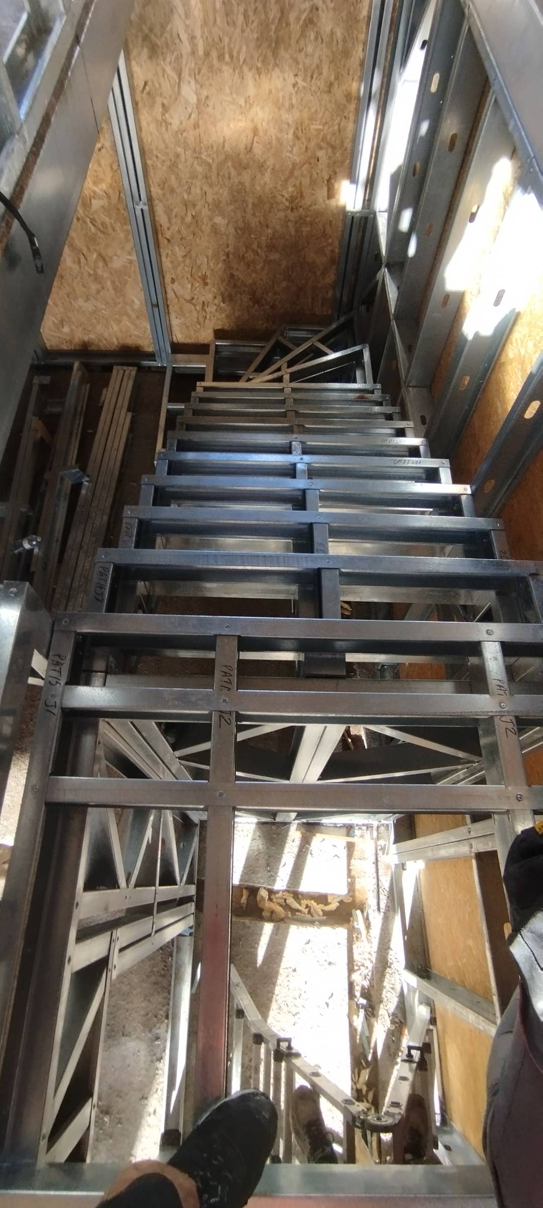 Cireli Drywall & Steelframe - Viana do Castelo - Trockenbau reparieren und Oberflächenstruktur geben