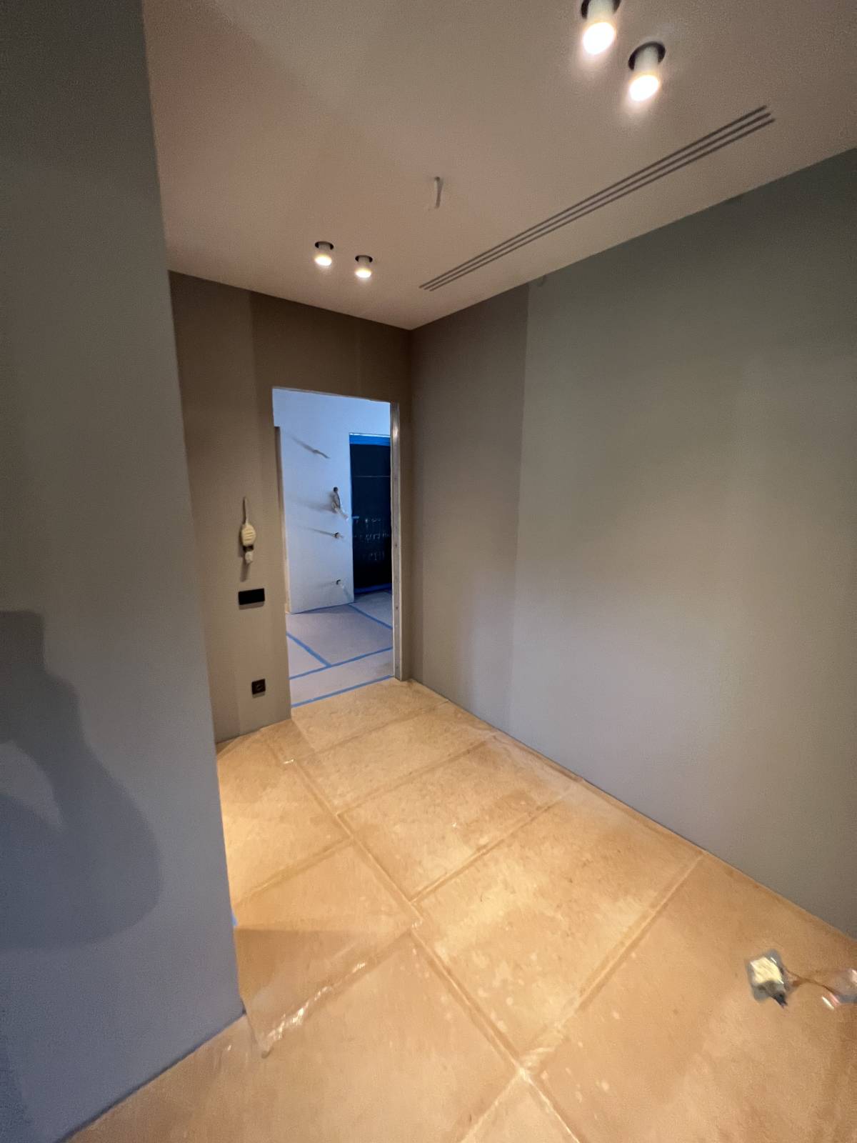 Construções, Mobiliário & Eletricidade - Santarém - Restauración de papel pintado