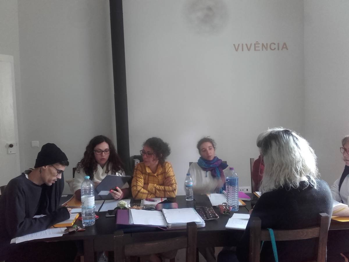 Dra. Paula Cristina Medeiros - Anadia - Cours de yoga