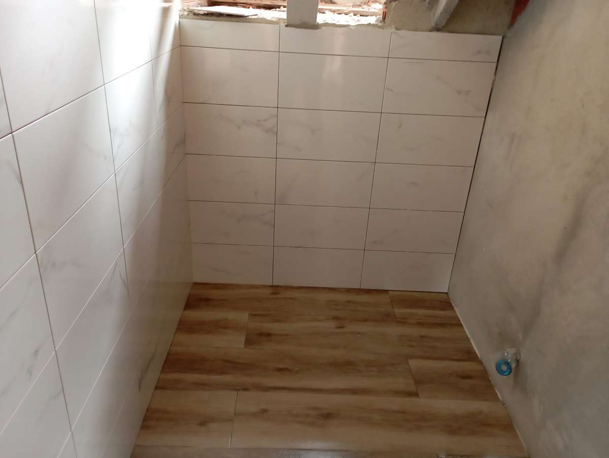 Lucas - Mafra - Interior Wall Addition
