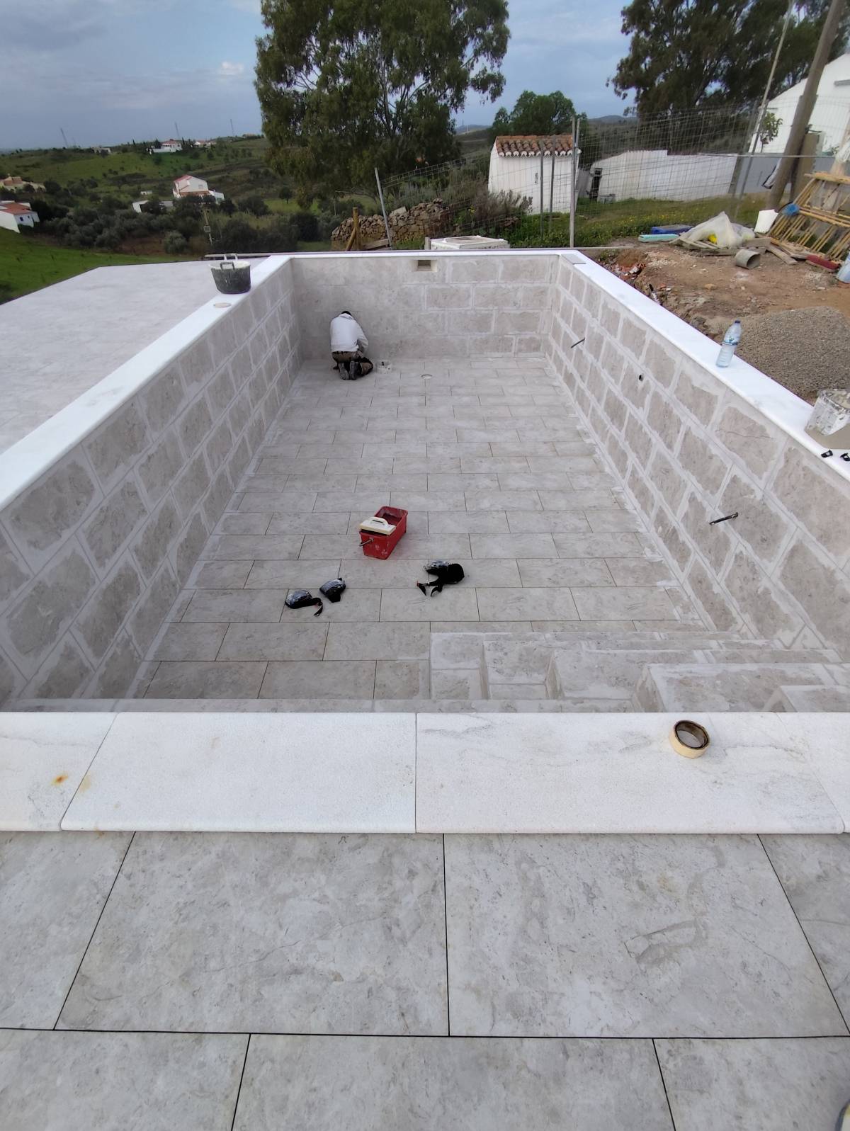 Luciano - Albufeira - Bathroom Tiling