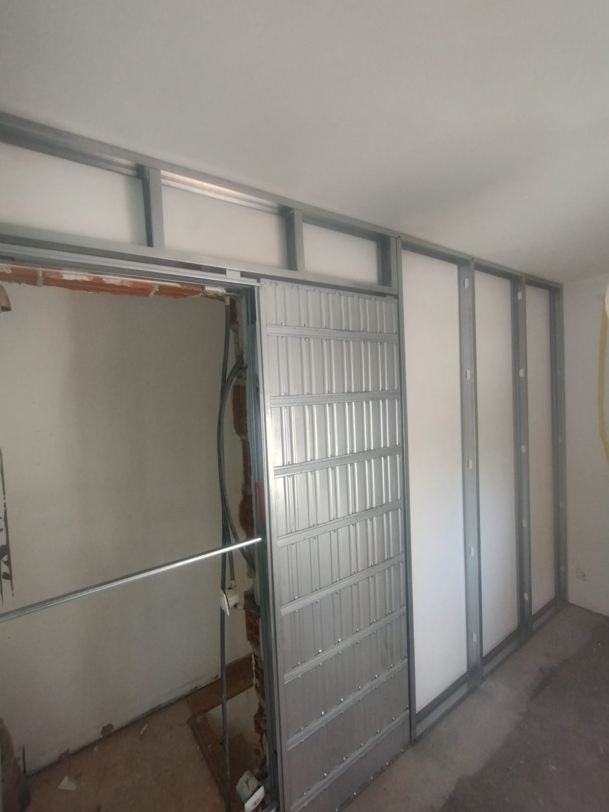 source company portugal - Lisboa - Cabinet Repair