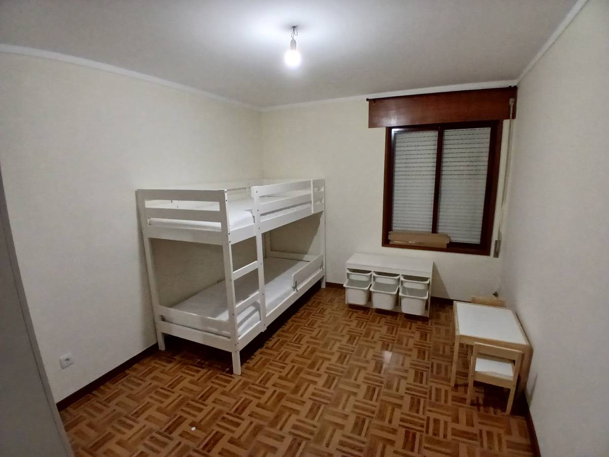 LS MONTAGENS - Vila Nova de Gaia - Instalação ou Substituição de Cortinas