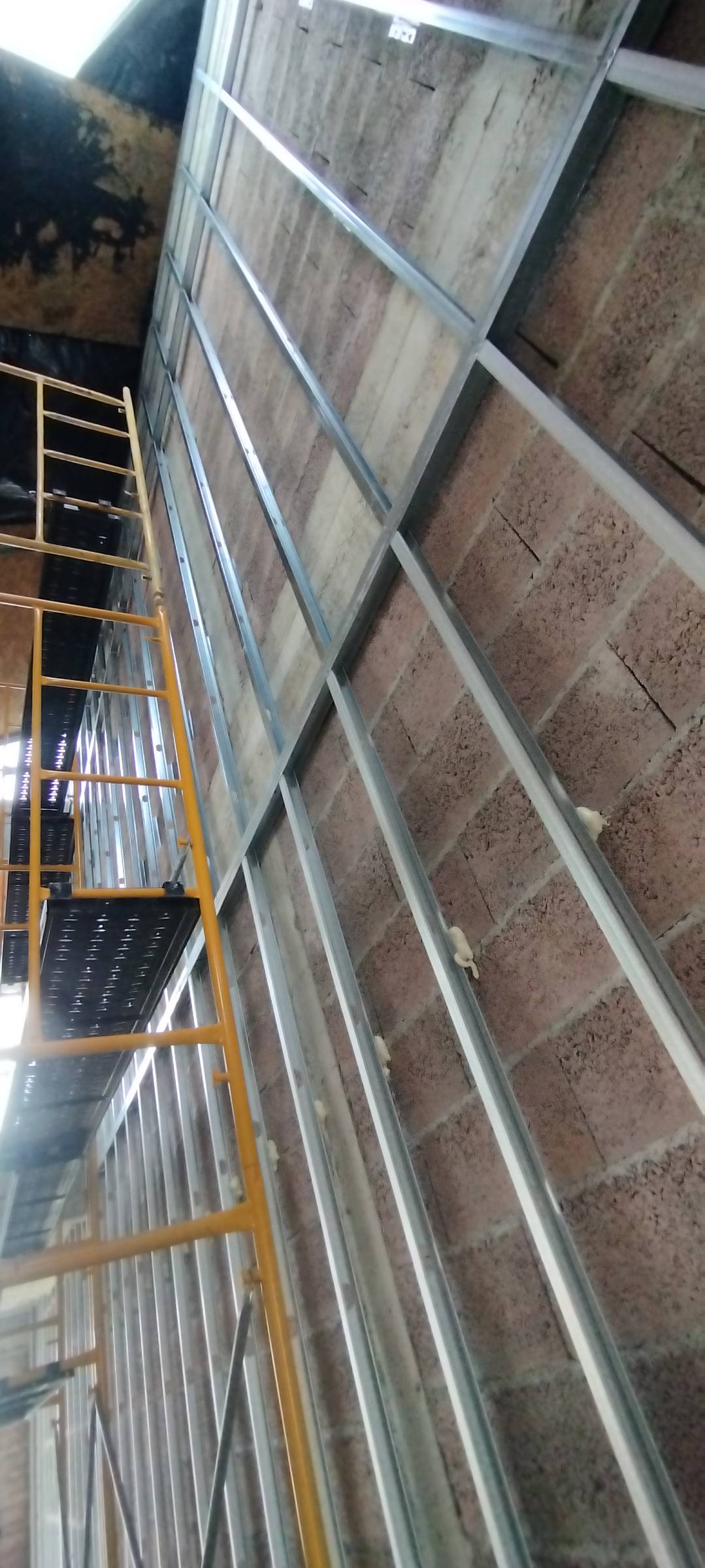 Cireli Drywall & Steelframe - Viana do Castelo - Geländer reparieren