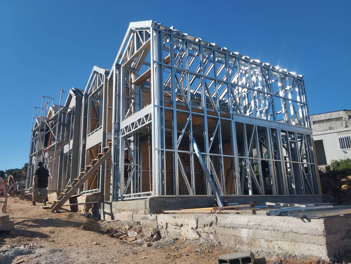 Cireli Drywall & Steelframe - Viana do Castelo - Stein- oder Fliesenboden verlegen