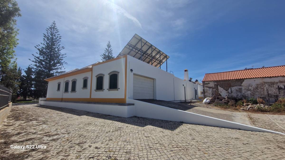 Strato Alto padrão - Faro - Isolierung