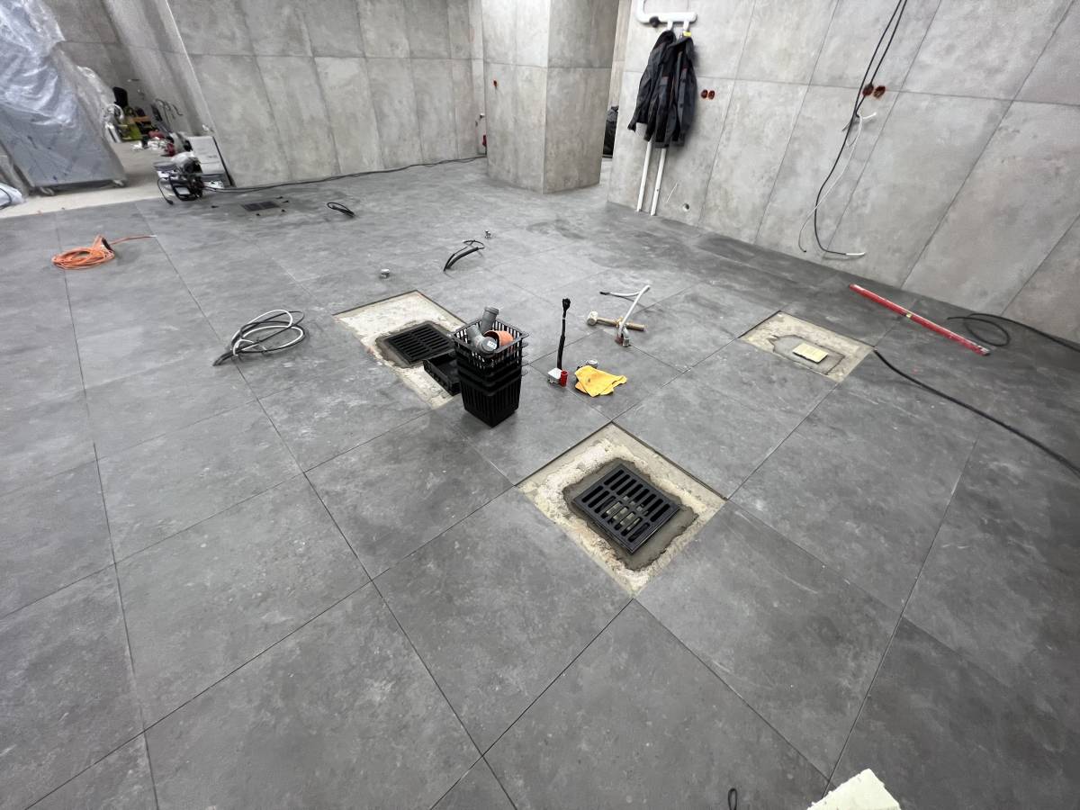 Construções, Mobiliário & Eletricidade - Santarém - Instalación de césped artificial
