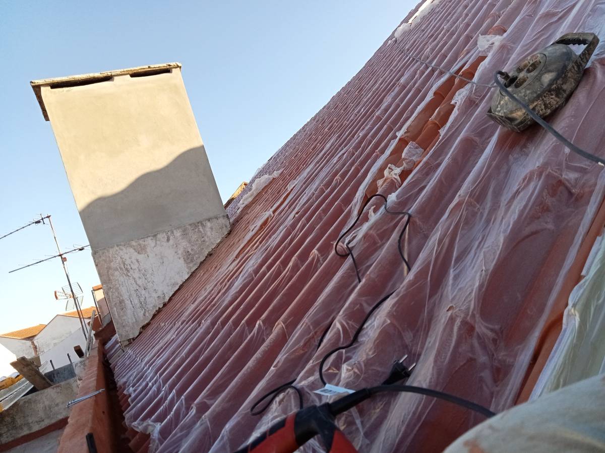 Ritmos 23 - Montijo - Reparación de suelos de baldosas o piedras o reemplazo parcial