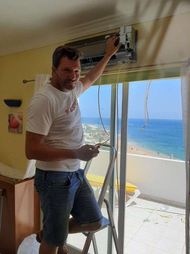 Mario Fontes - Olhão - Fireplace and Chimney Repair