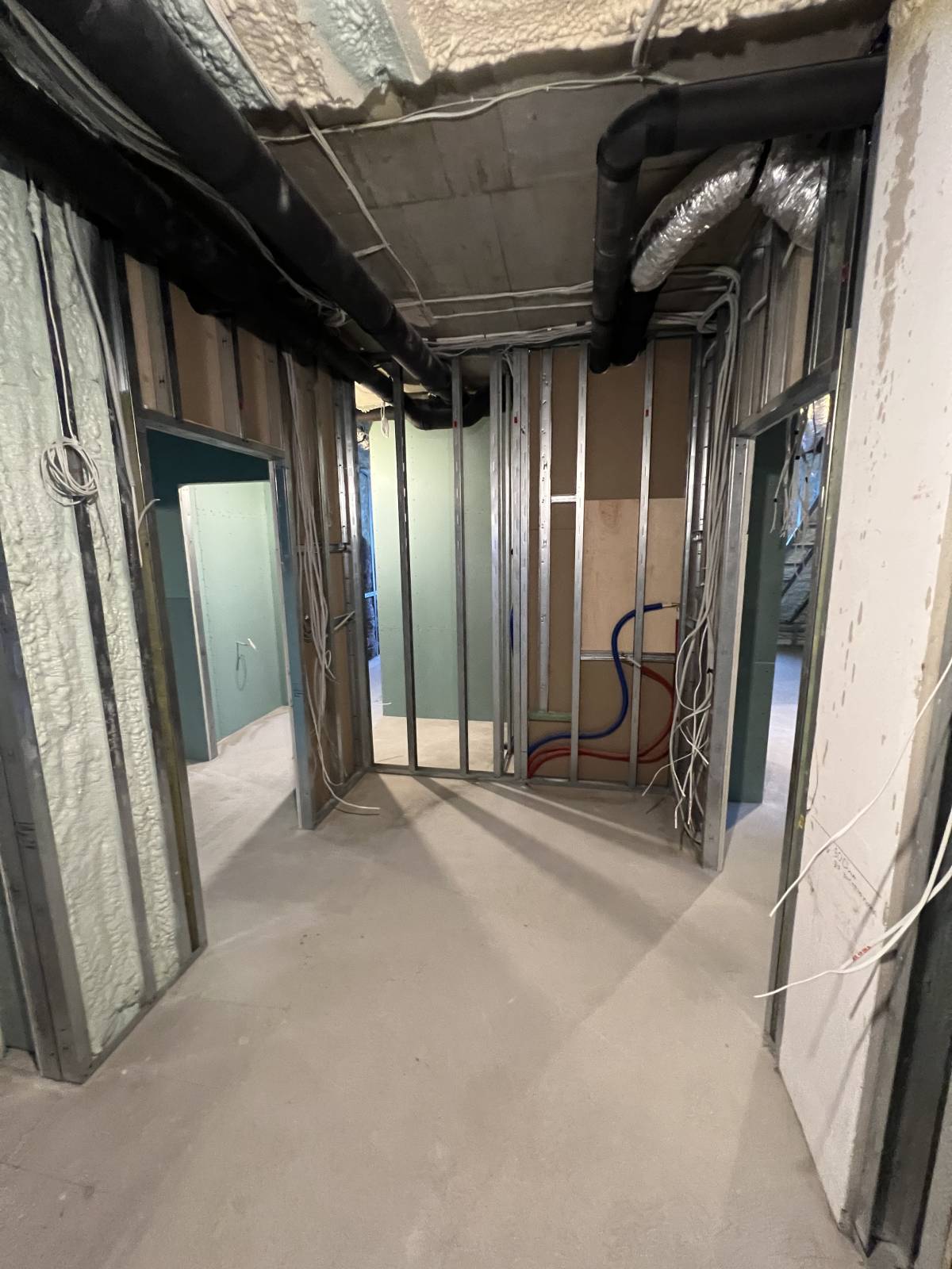 Construções, Mobiliário & Eletricidade - Santarém - Reparación de aspiradoras