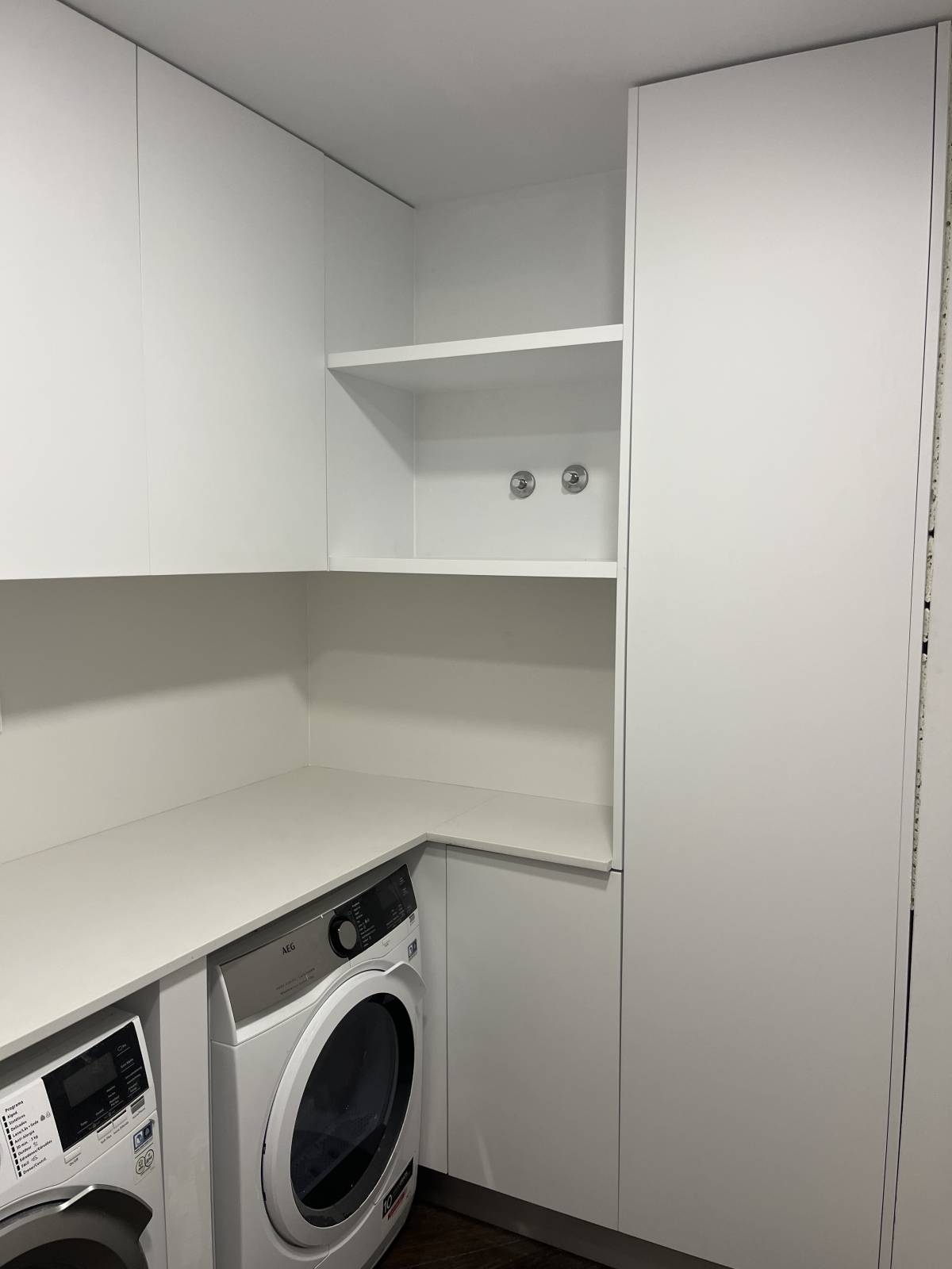 Yasmim carpintaria - Sintra - Installation ou remplacement de porte de garage