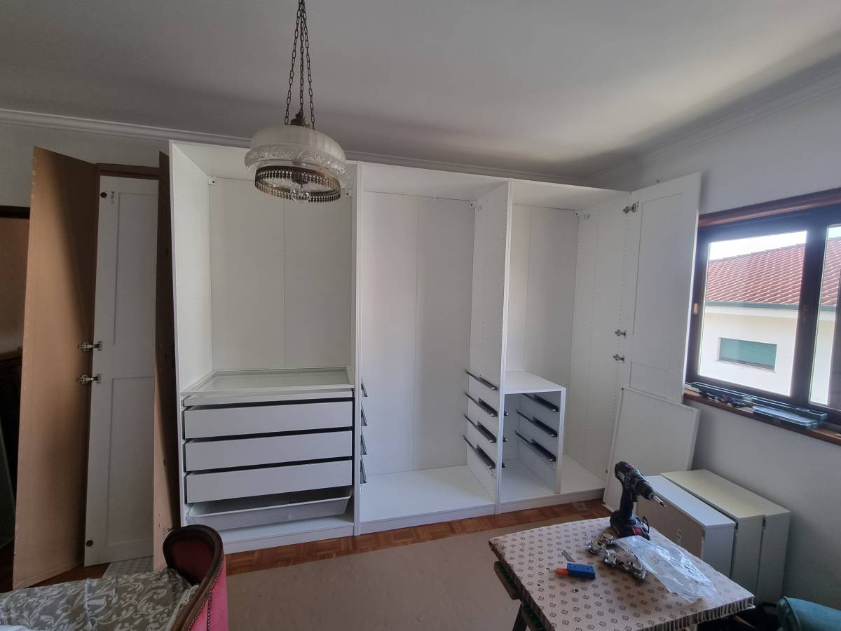 LS MONTAGENS - Vila Nova de Gaia - Furniture