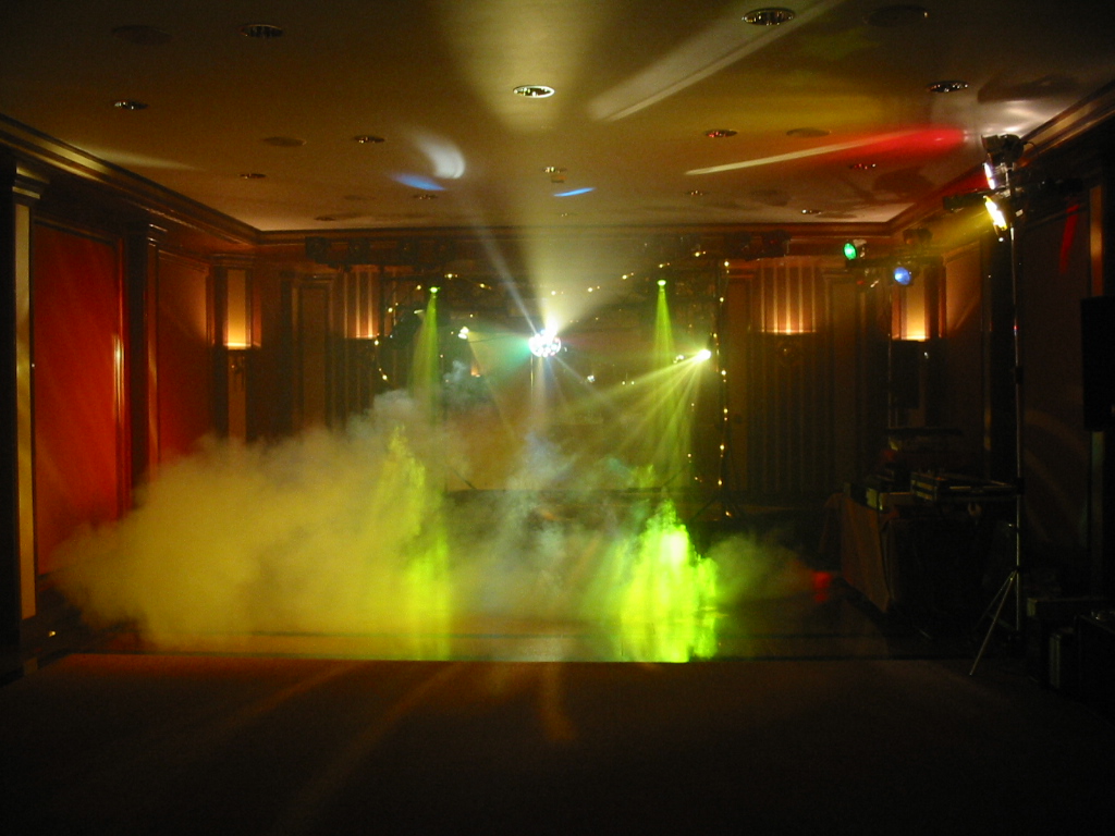 Paulo_Karaoke - Oeiras - Alquiler de equipos de AV para eventos