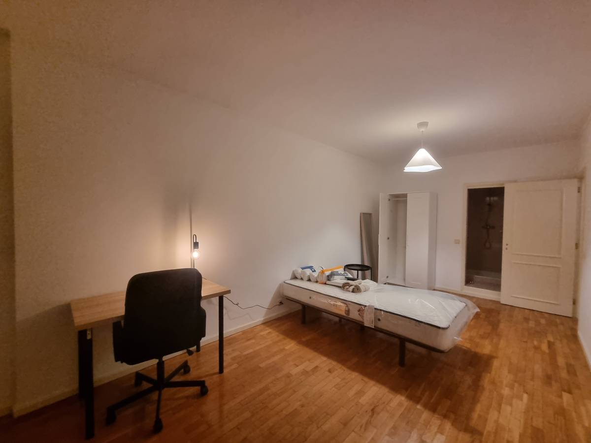 LS MONTAGENS - Vila Nova de Gaia - Switch and Outlet Installation