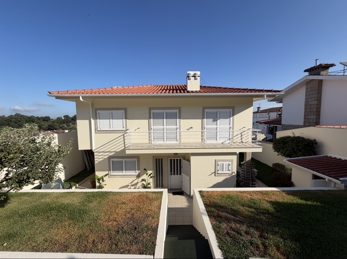 Charles pinturas e decorações - Vila Verde - Pintar puertas
