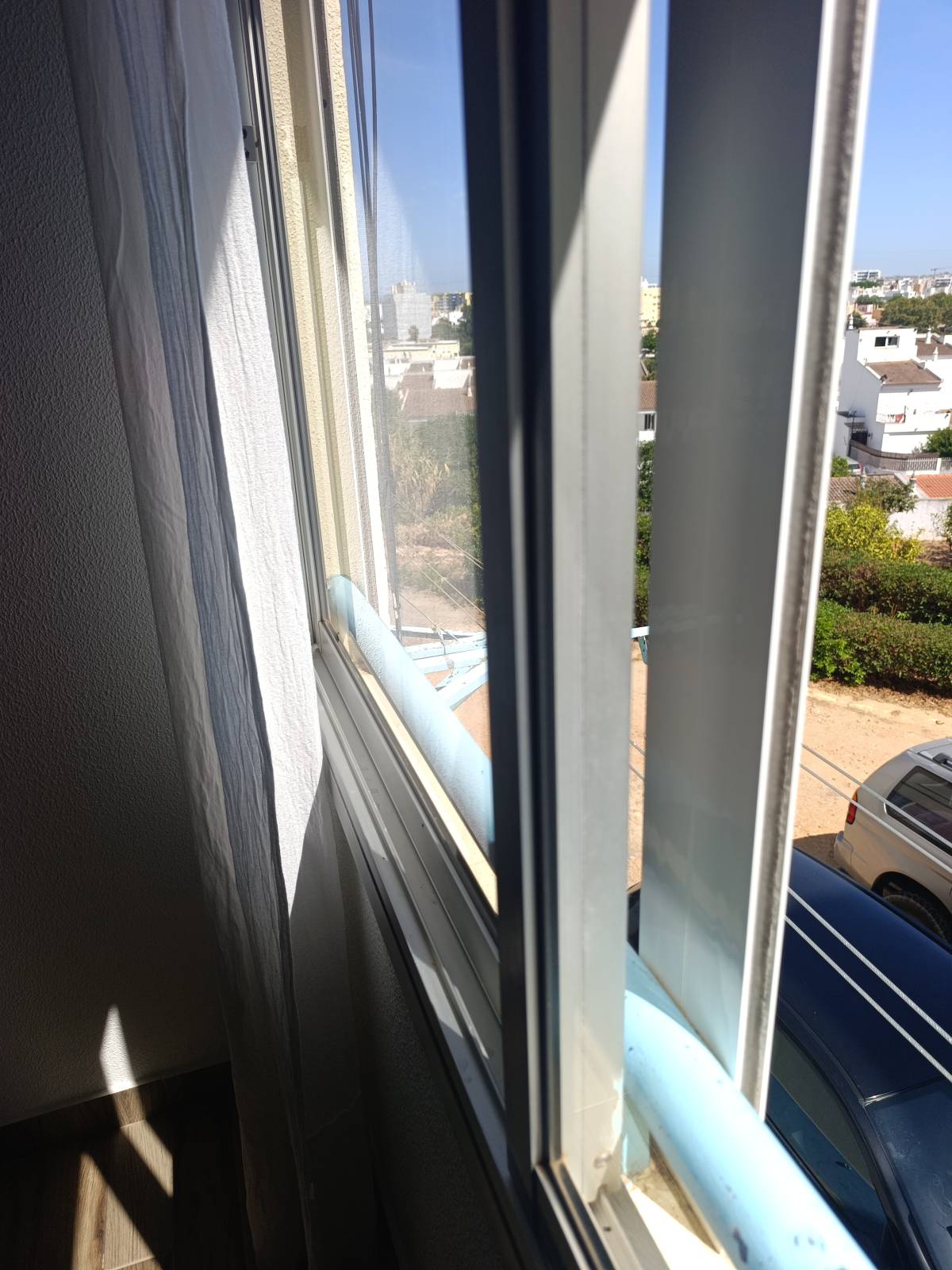 AB&CO - Portimão - Window Blinds Cleaning