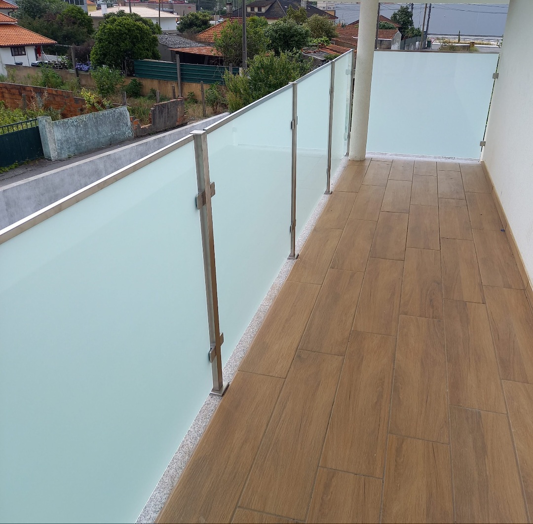 MULTIRENOVA - Ílhavo - Hardwood Floor Repair or Partial Replacement
