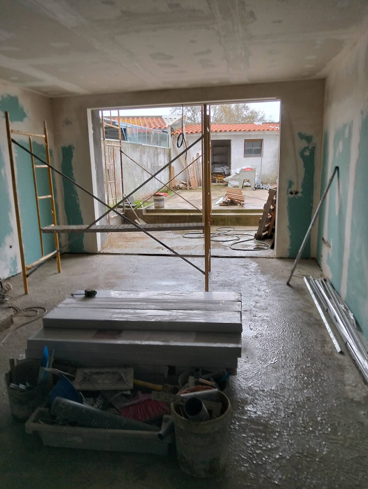 Ritmos 23 - Montijo - Instalación de suelos de baldosas o piedras