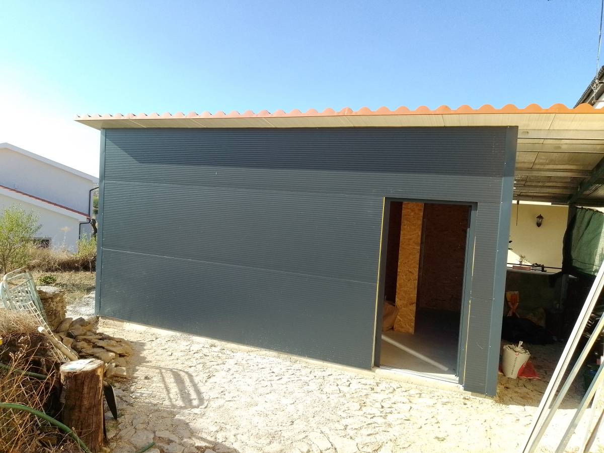 Richard Lourenço - São Pedro do Sul - Remodelação de Quarto