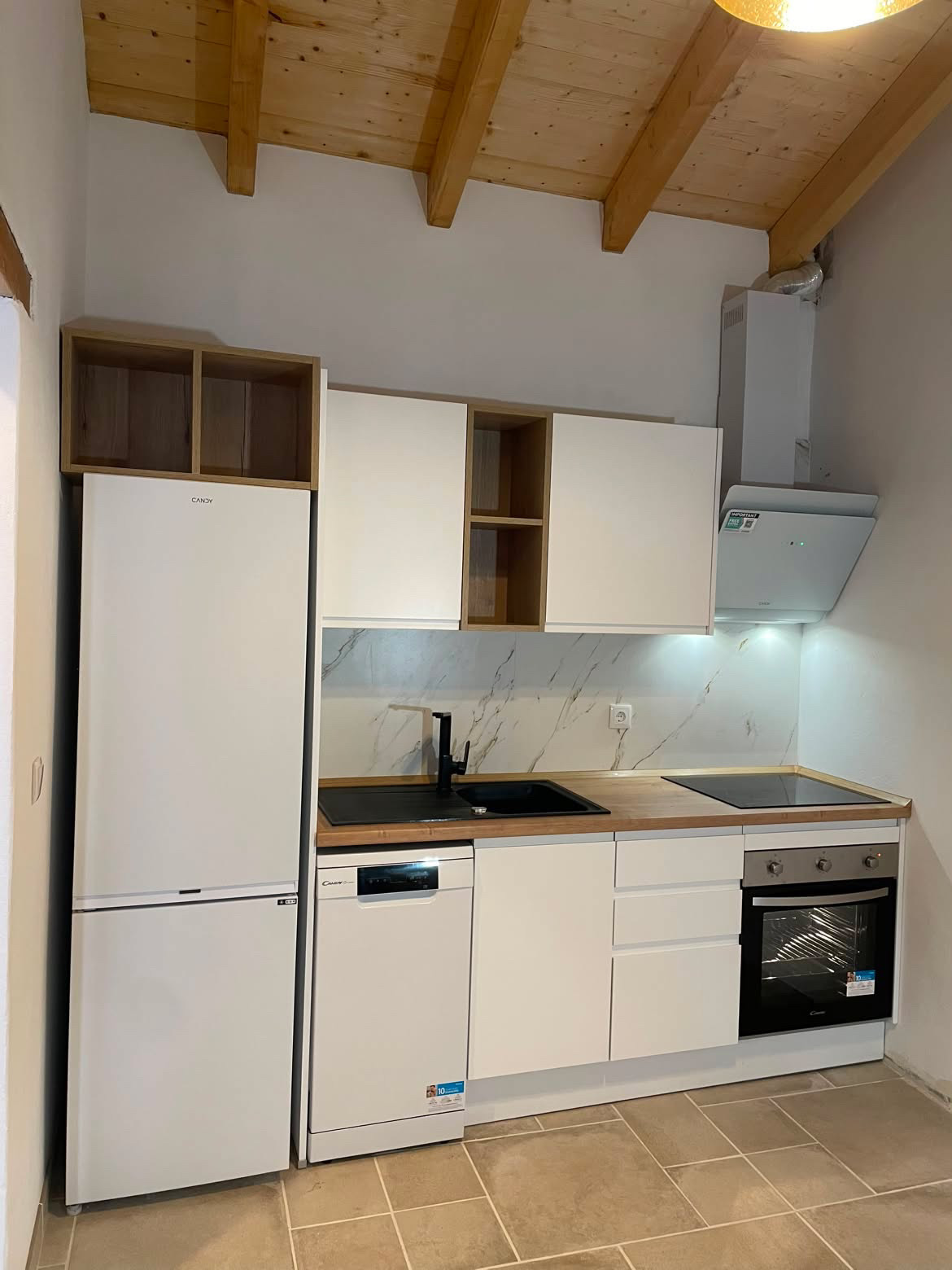 Matheus Bella casa - Albufeira - Instalación de suelos de hormigón