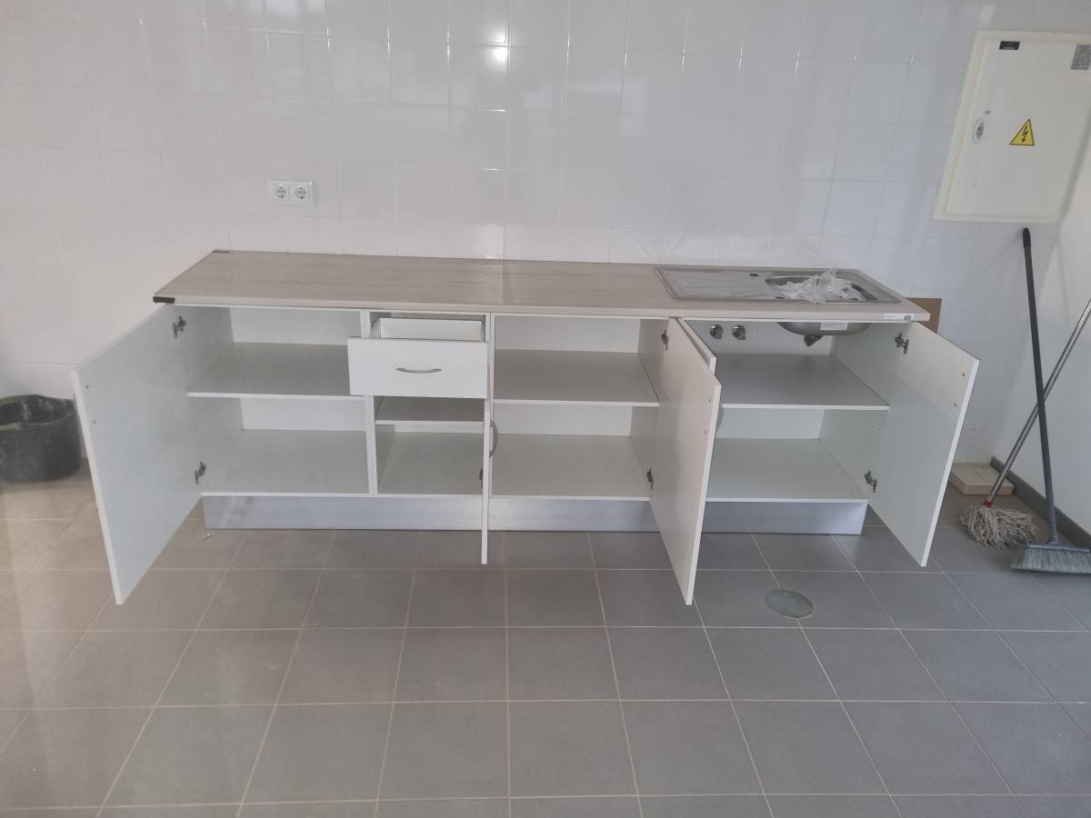 LS MONTAGENS - Vila Nova de Gaia - Lamp Installation