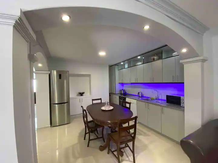 Lucas - Mafra - Vinyl or Linoleum Repair or Partial Replacement