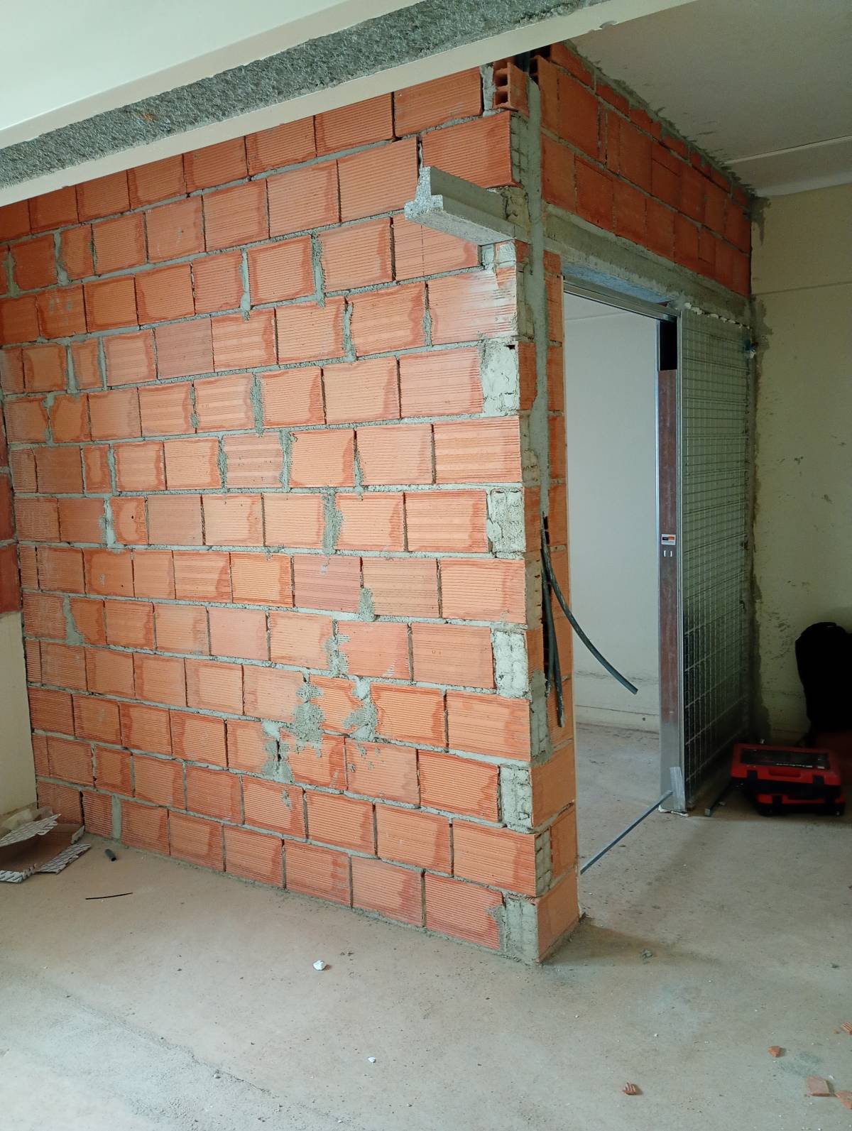Richard Lourenço - São Pedro do Sul - Construção ou Remodelação de Escadas e Escadarias