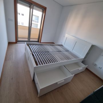 LS MONTAGENS - Vila Nova de Gaia - Entertainment Center or TV Stand Assembly