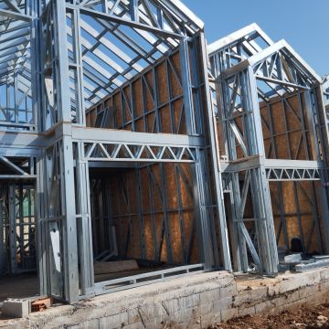 Cireli Drywall & Steelframe - Viana do Castelo - Innenwand einbauen