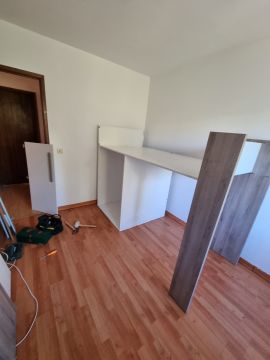 LS MONTAGENS - Vila Nova de Gaia - Picture Hanging and Art Installation