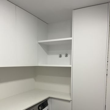 Yasmim carpintaria - Sintra - Installation ou remplacement de porte de garage