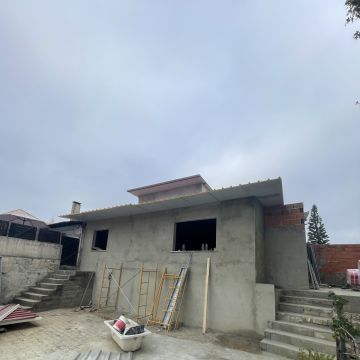 Mãos na Obra  Remodelações - Seixal - Außenanstrich