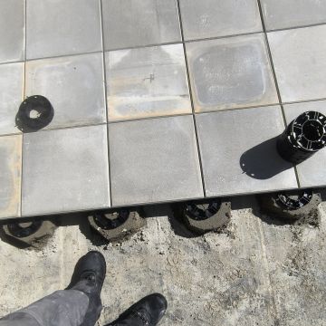 Márcio RS - Ílhavo - Instalação de Pavimento em Pedra ou Ladrilho