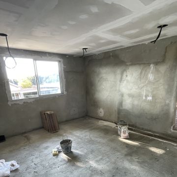 Mãos na Obra  Remodelações - Seixal - Dachreinigung