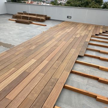 Madeira Build - Funchal - Montaje de mesas de billar