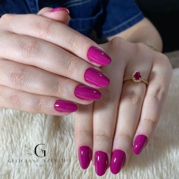 Gleiciane Azevedo - Vouzela - Manicure e Pedicure (para Mulheres)