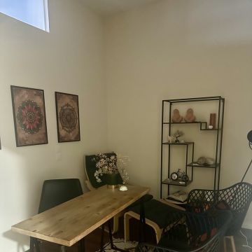 Andreia Santos | Terapeuta Transpessoal & Intuitiva - Vila Nova de Gaia - Medicinas Alternativas e Hipnoterapia
