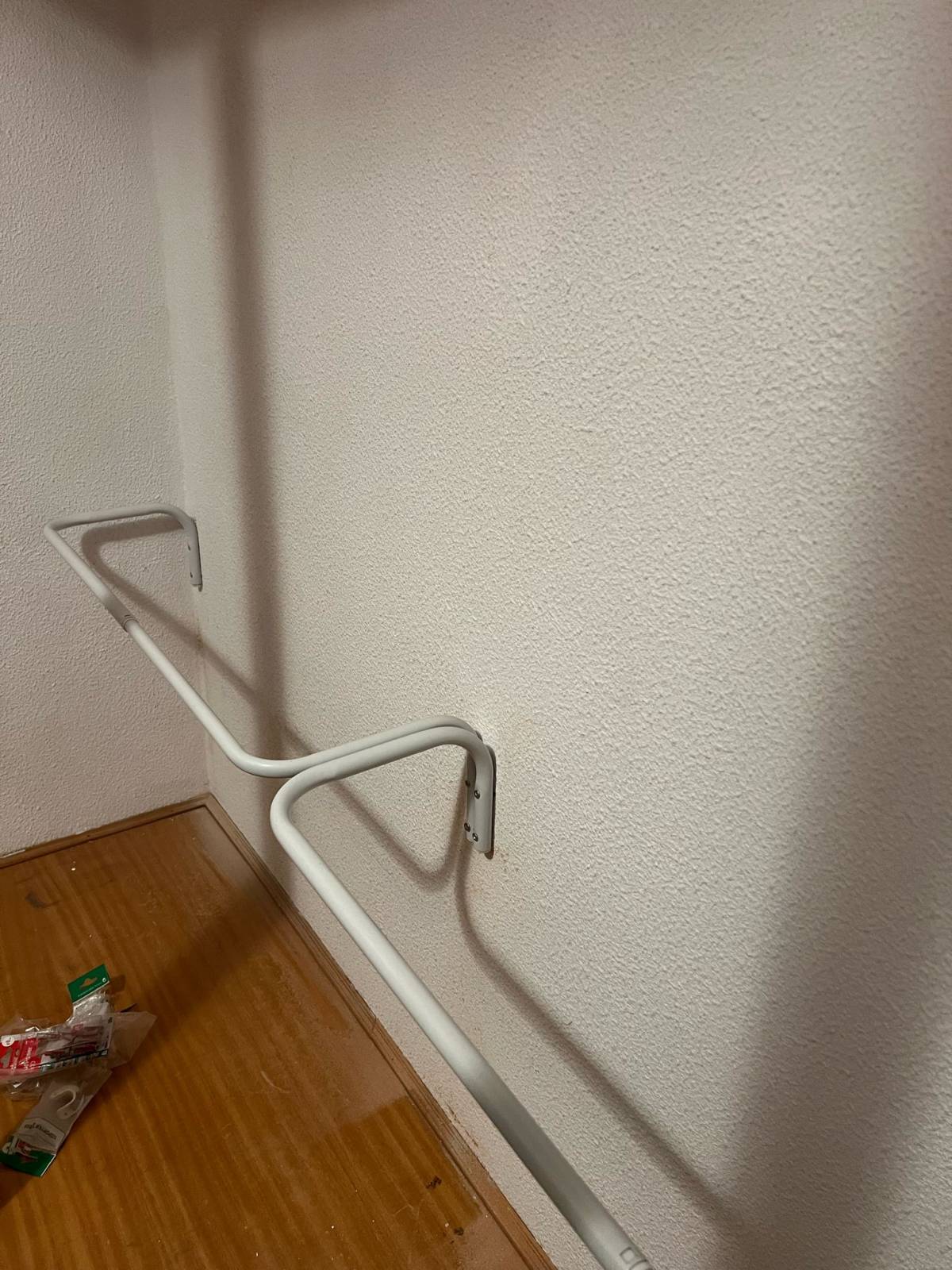 Lucas Krucinski - Oeiras - Crib Assembly