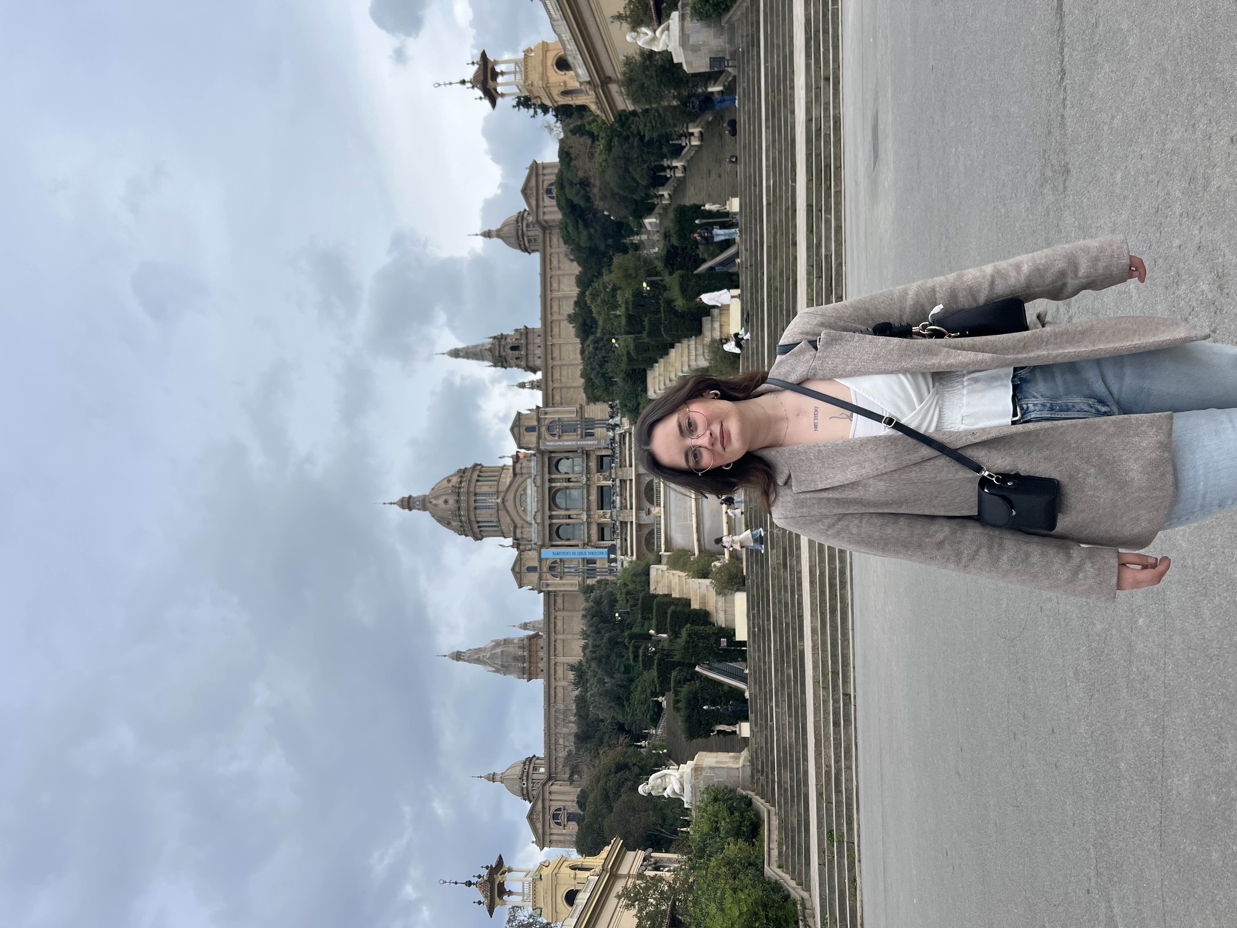 Nicole Mendes - Almada - Dog Walking