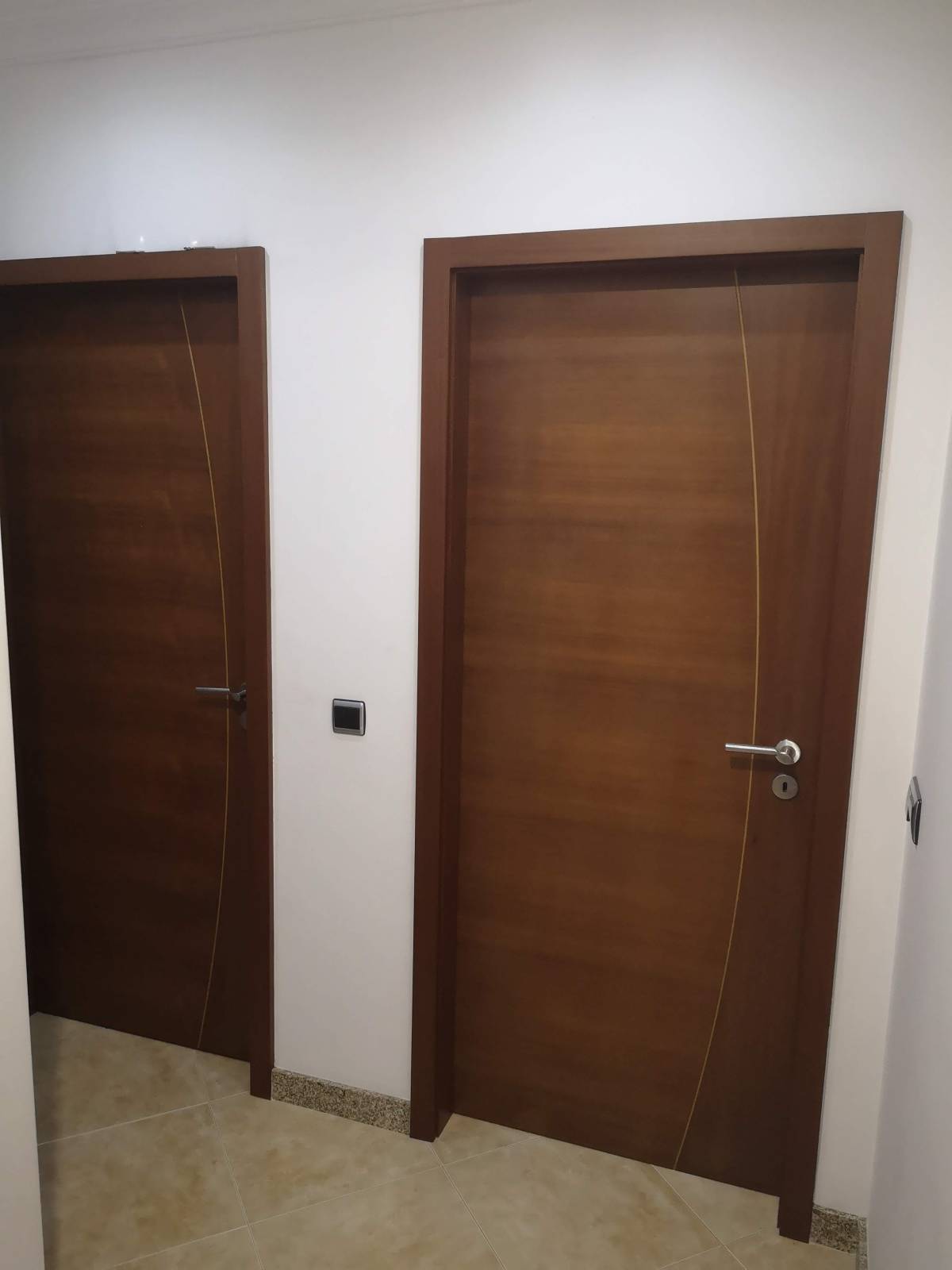 B3Bwork - Lousada - Vinyl or Linoleum Installation