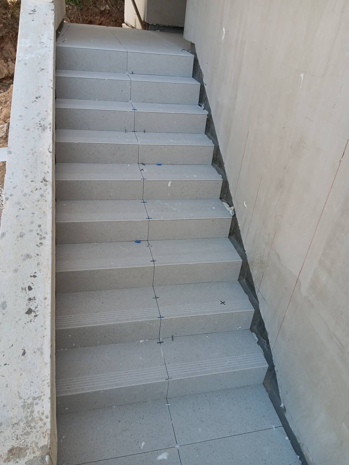 Niltomar Pedro - Torres Vedras - Carpet Installation