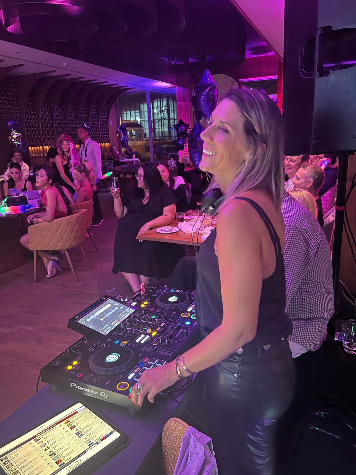 DJ Pixie - Amadora - DJ pour mariages