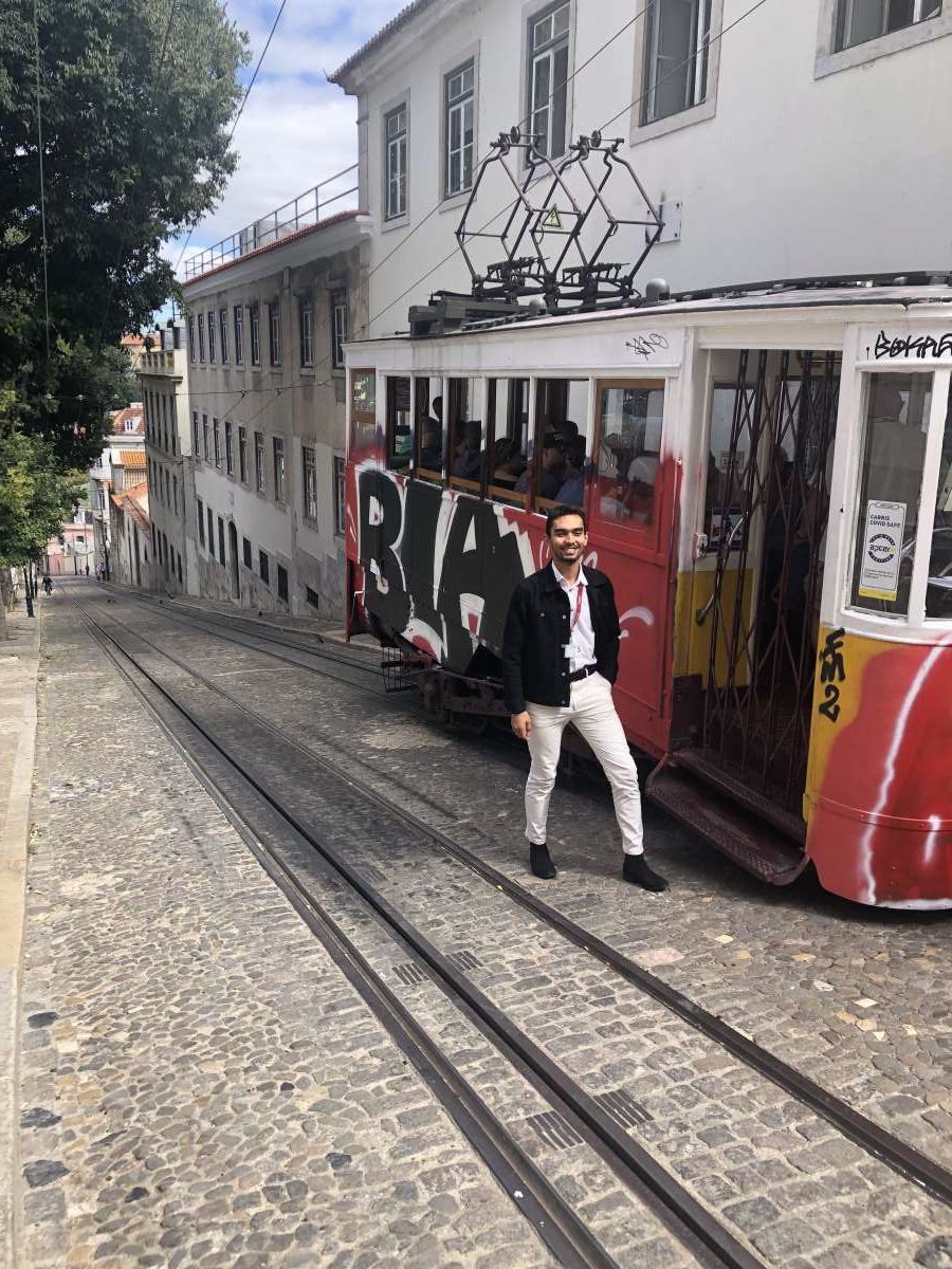 Bekzod - Lisboa - Caulking