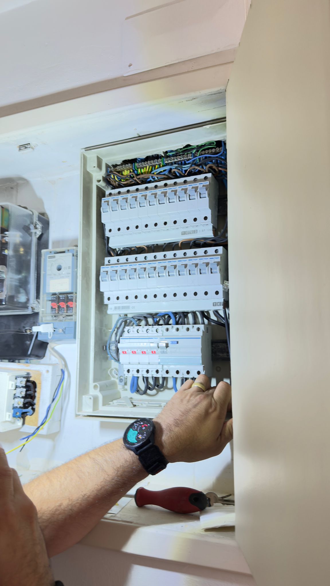 Claudio Junior - Azambuja - Instalação de Eletrodomésticos