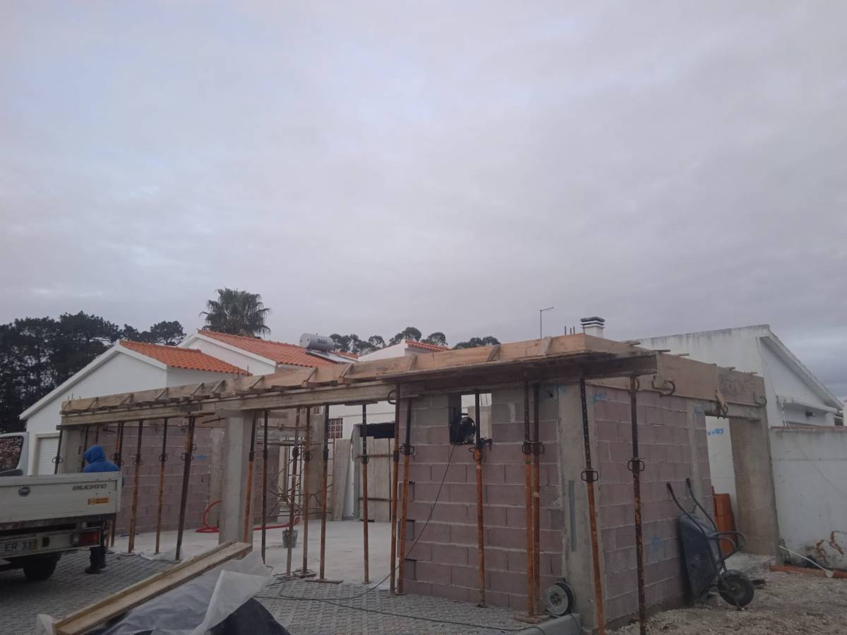 Magalhães Construções e Remodelações - Marco de Canaveses - Instalação ou Substituição de Telhado