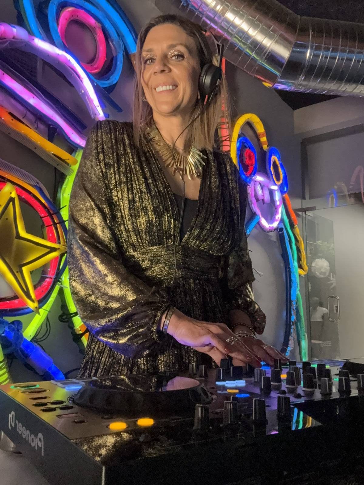 DJ Pixie - Amadora - DJ pour soirée d'adolescents