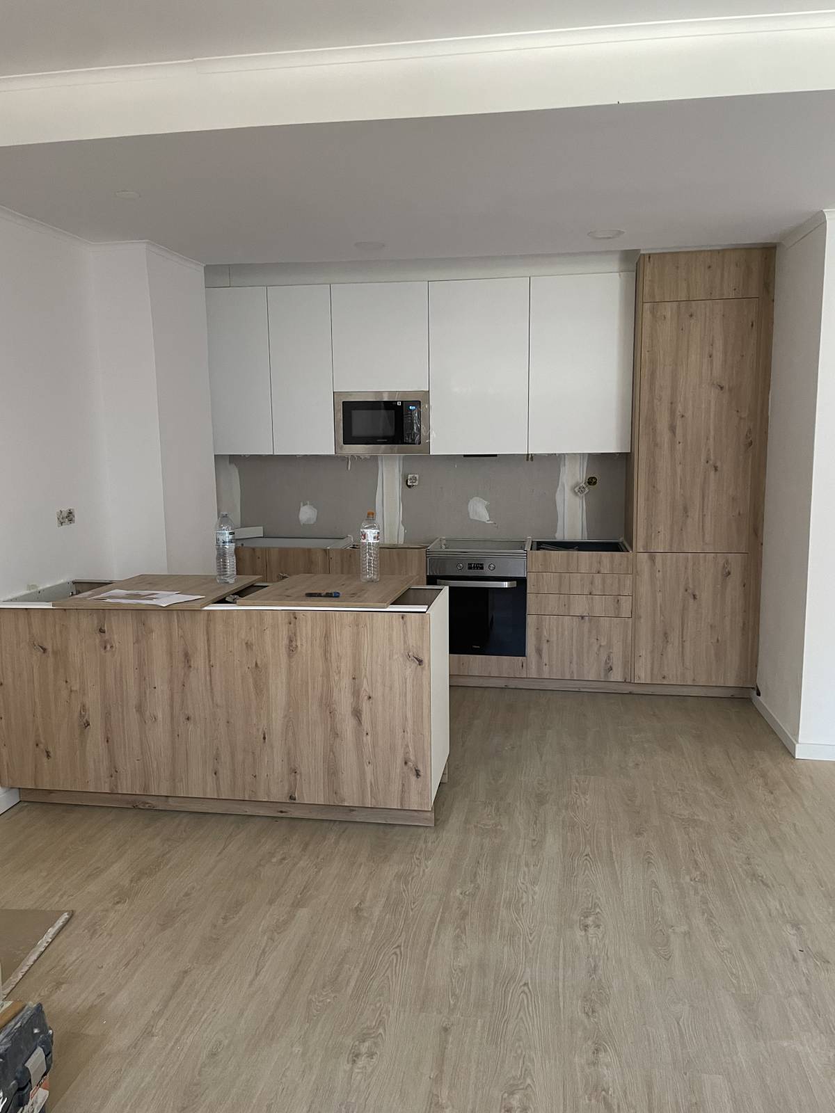 Diogo kehls - Seixal - Cabinet Refacing