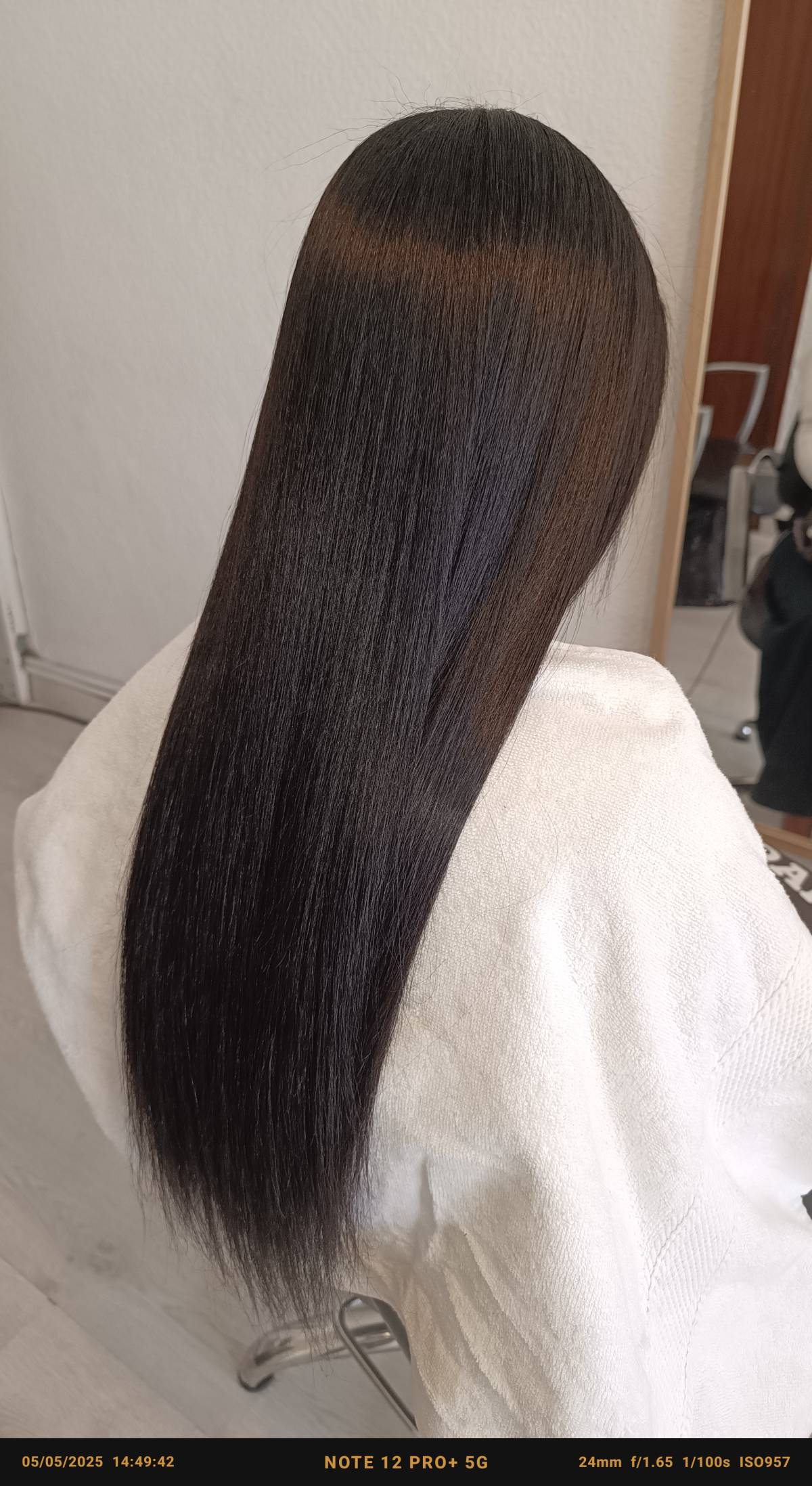 Sarah - Almada - Cabeleireiros e Maquilhadores