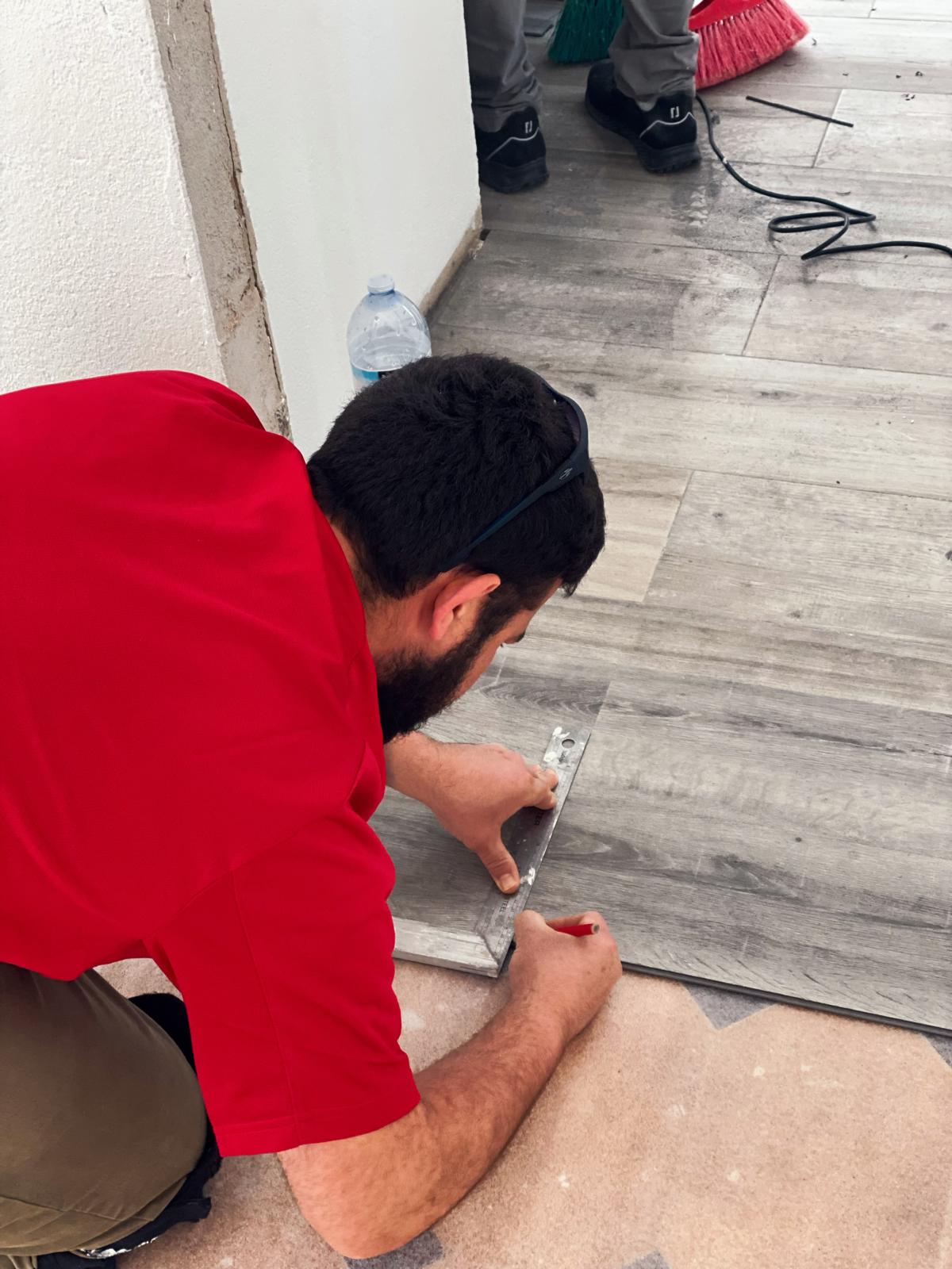 Ronaldo Remodelações - Odivelas - Réparation ou remplacement de sol en bois